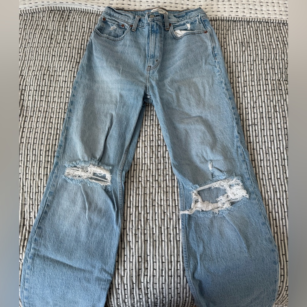 Abercrombie 90s Relaxed Jean